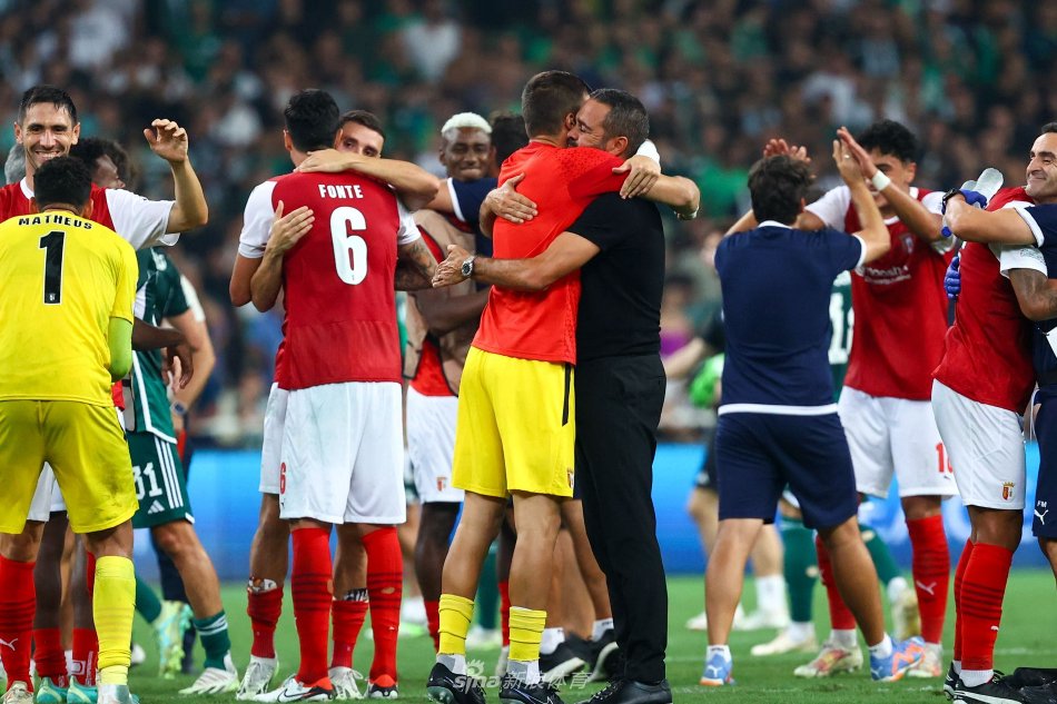 上继续发光 上继续发光